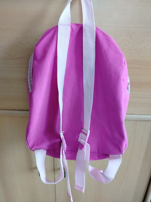 Plecaczek dla dziewczynki.