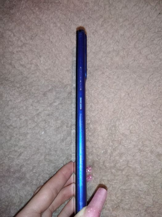 Телефон новий,робочий