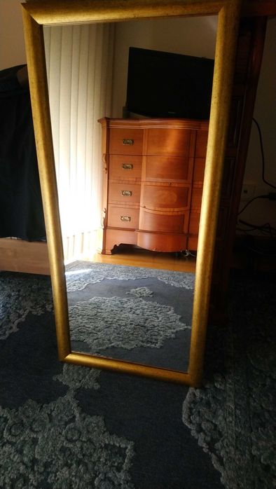 Golden frame with mirror64284100450306120
