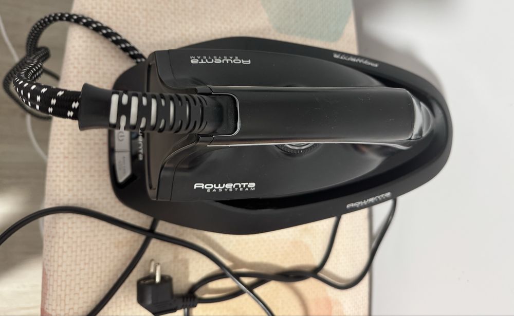 Ferro de Caldeira Rowenta EasySteam