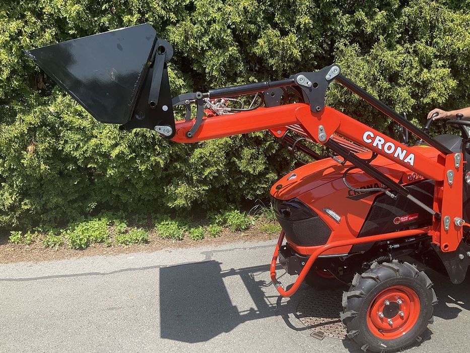 Nowy Minitraktor CRONA CR2601X 26KM | 4x4 | 9 biegów | Podnośnik 750kg | EURO 5 | 2026