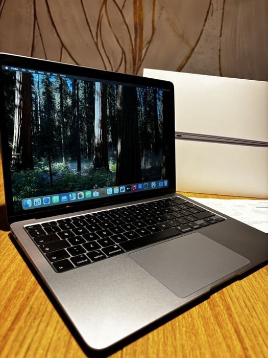 Apple MacBook Air 13.3 Space Gray 1.1GHz 8GB 256GB