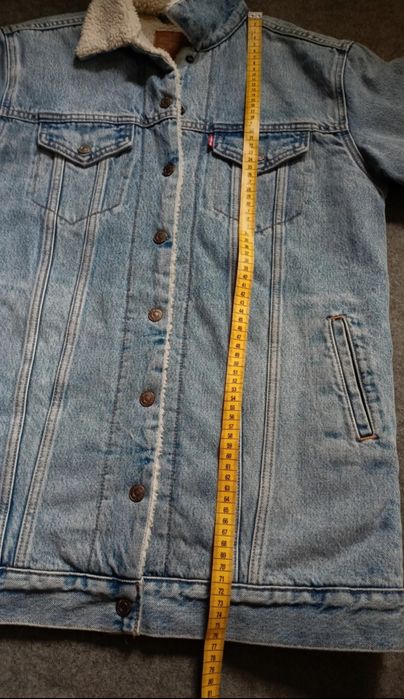 Kurtka Levi's jeans z barankiem