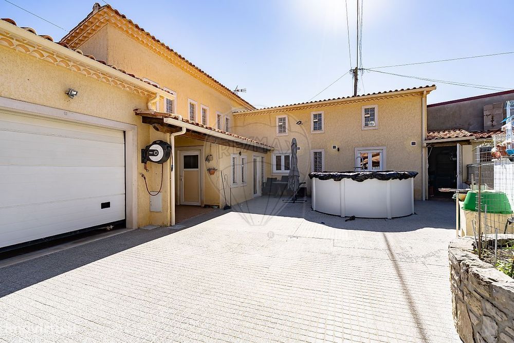 Moradia T2 para venda