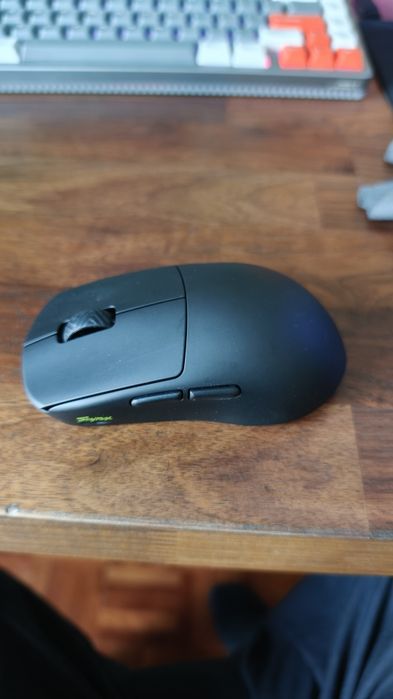 Rato gaming Scyrox V8