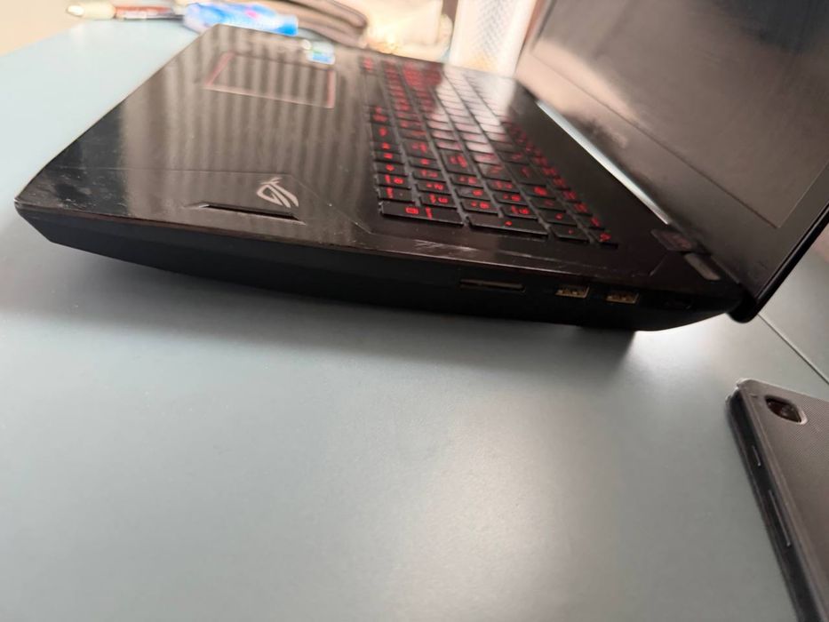 ноутбук ASUS ROG GL702VI