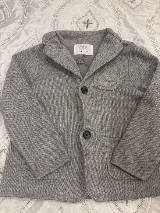 Жикет на хлопчика 5-6 років zara