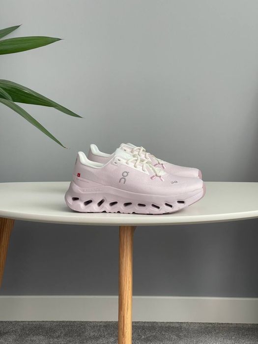 Loewe x ON Cloudtilt 2.0 Pink , рожеві лоувел