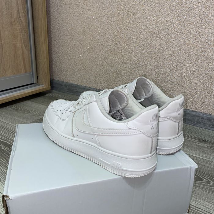 Nike Air Force 1 / White