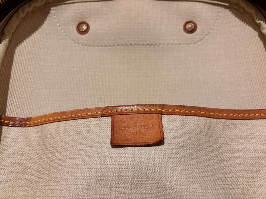 Louis Vuitton Excursion - vintage preloved