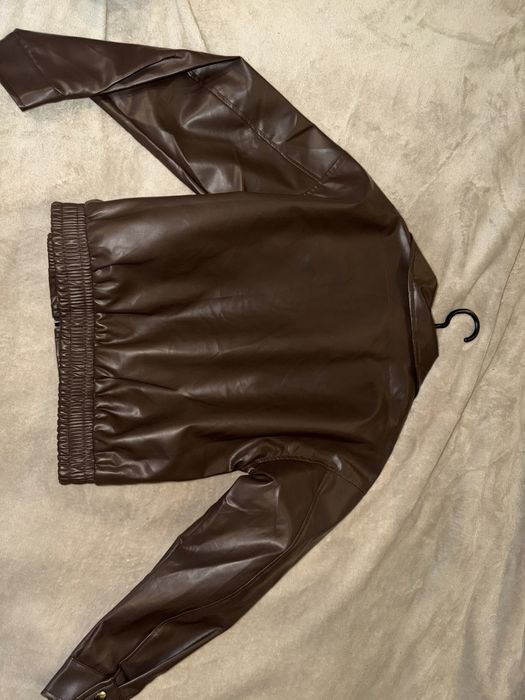 Джемпер з екошкіри