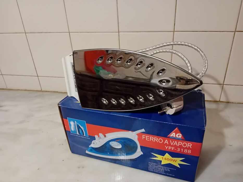 Ferro a Vapor Novo AG