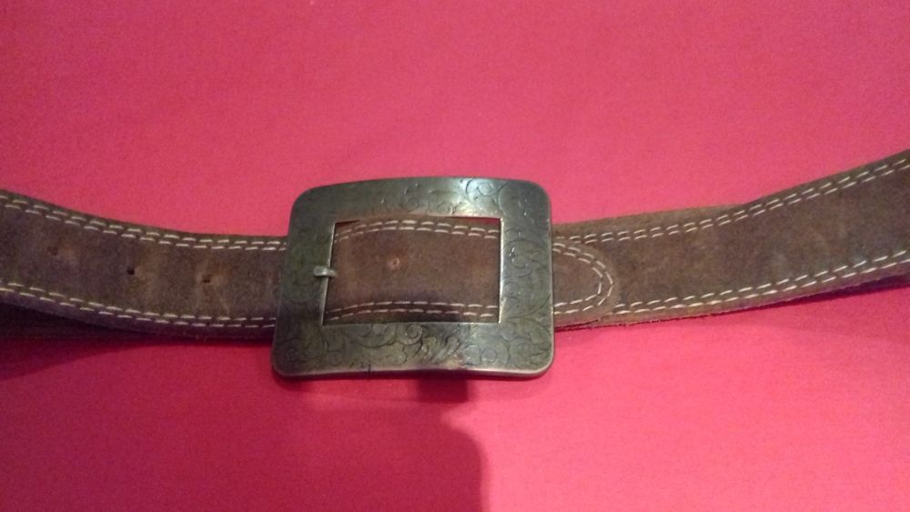 Cintos de senhora fivela redonda Salsa