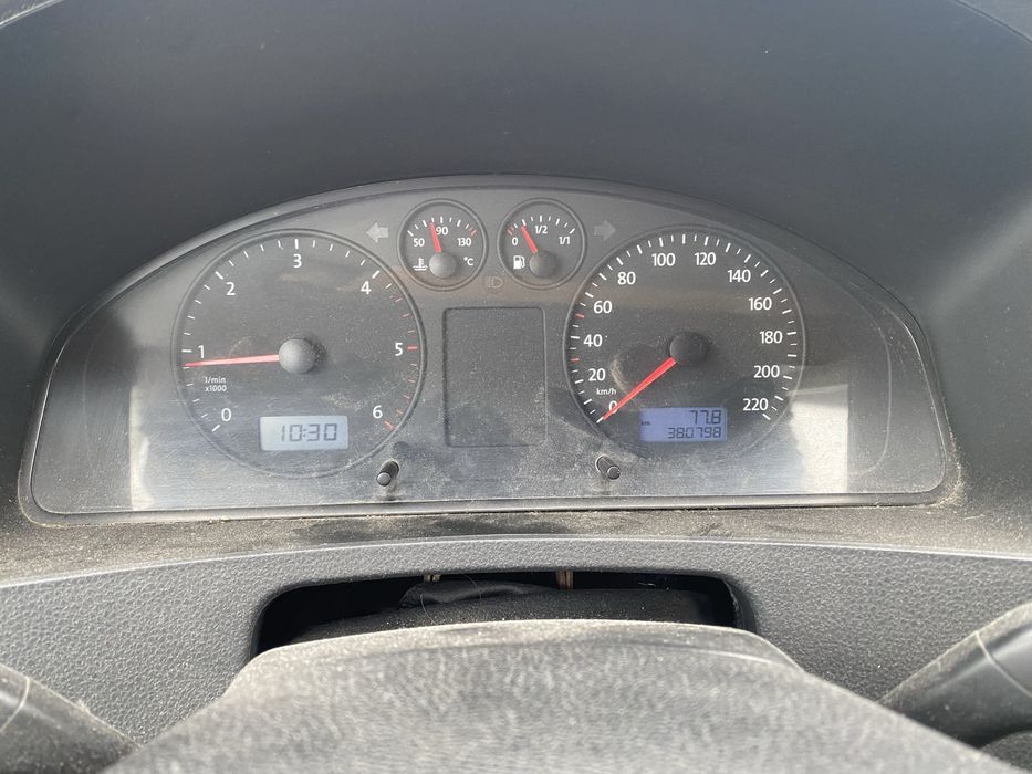 Volkswagen Transporter T5 Long