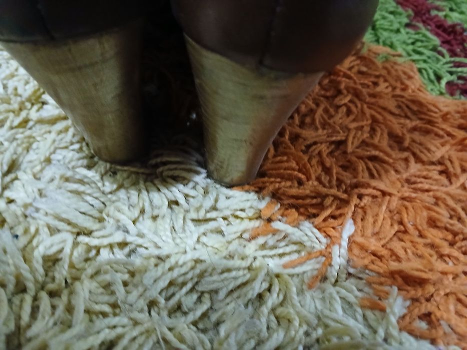 Продам жіночі напівчобітки