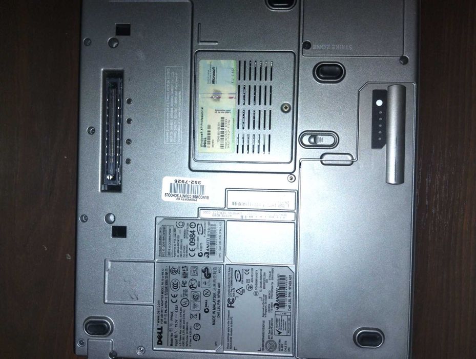 Ноутбук dell latitude d830