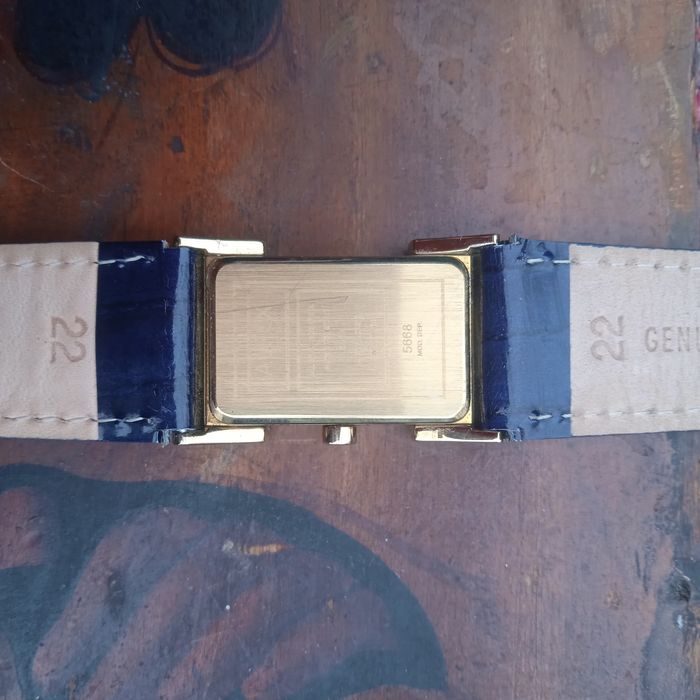 Наручные,карманные часы.