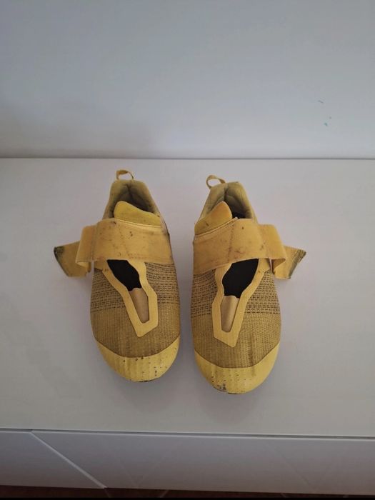 Ténis Mavic Cosmic SL Ultimate Tri amarelo