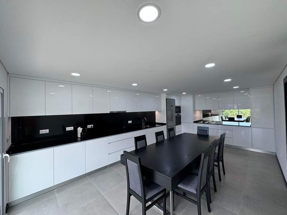 Aplicação de chão flutuante vinil