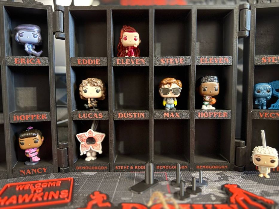 ‼️В НАЯВНОСТІ‼️Поличка підставка для фігурок Stranger Things