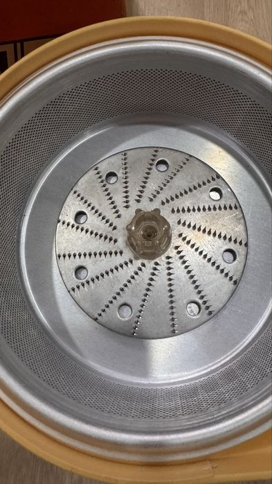 электросоковыжималка СССР Росинка