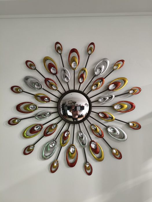 Espelho de parede em chapa com cristais