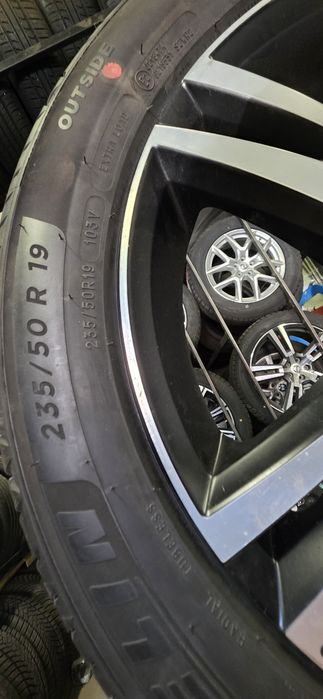 Koła opony letnie 19 5x108 Volvo xc40 xc60 xc90 235/50/19 Michelin Now