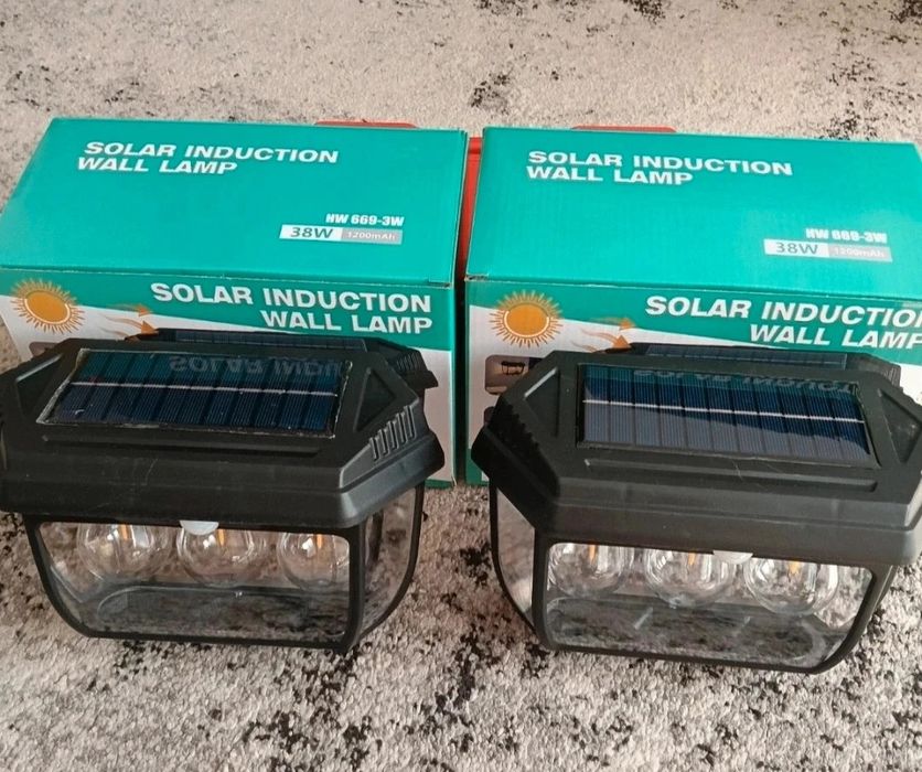 Lampa solarna LED kinkiet