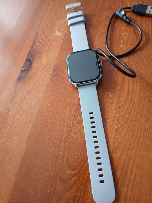 Zegarek damski Smartwach