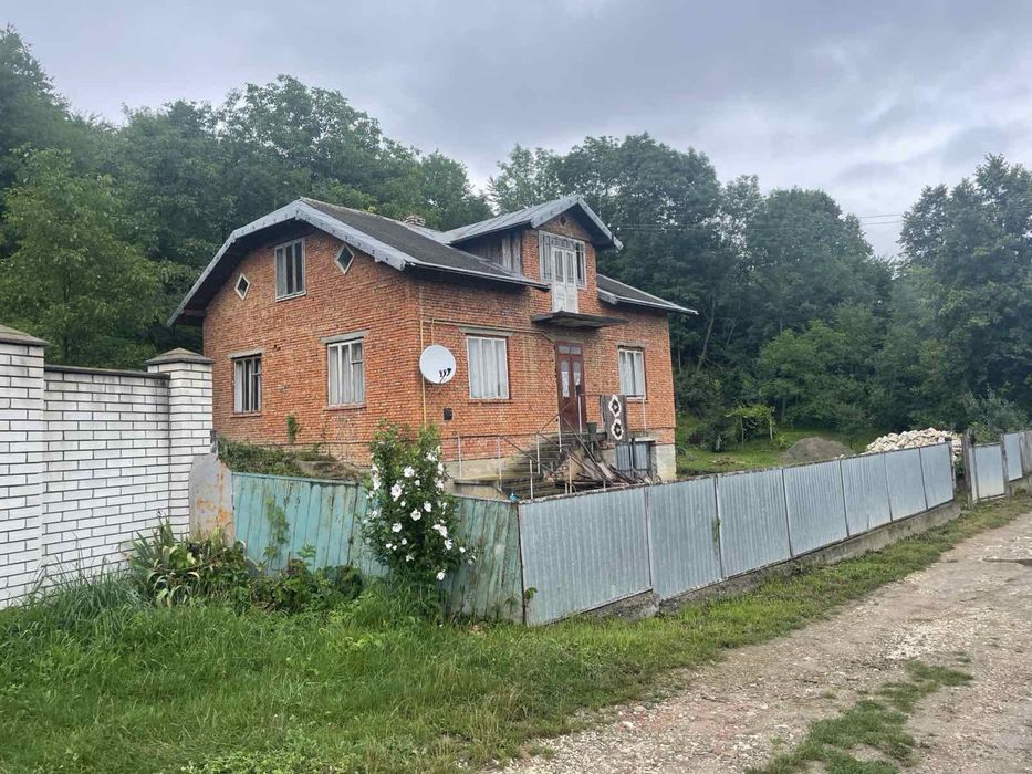 Будинок у с. Нижнів