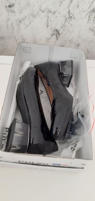 Buty czółenka Pulso skóra Czarny Kamień  roz. 36