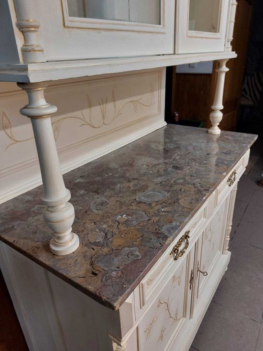 Movel Louceiro restaurado e pintado a mão