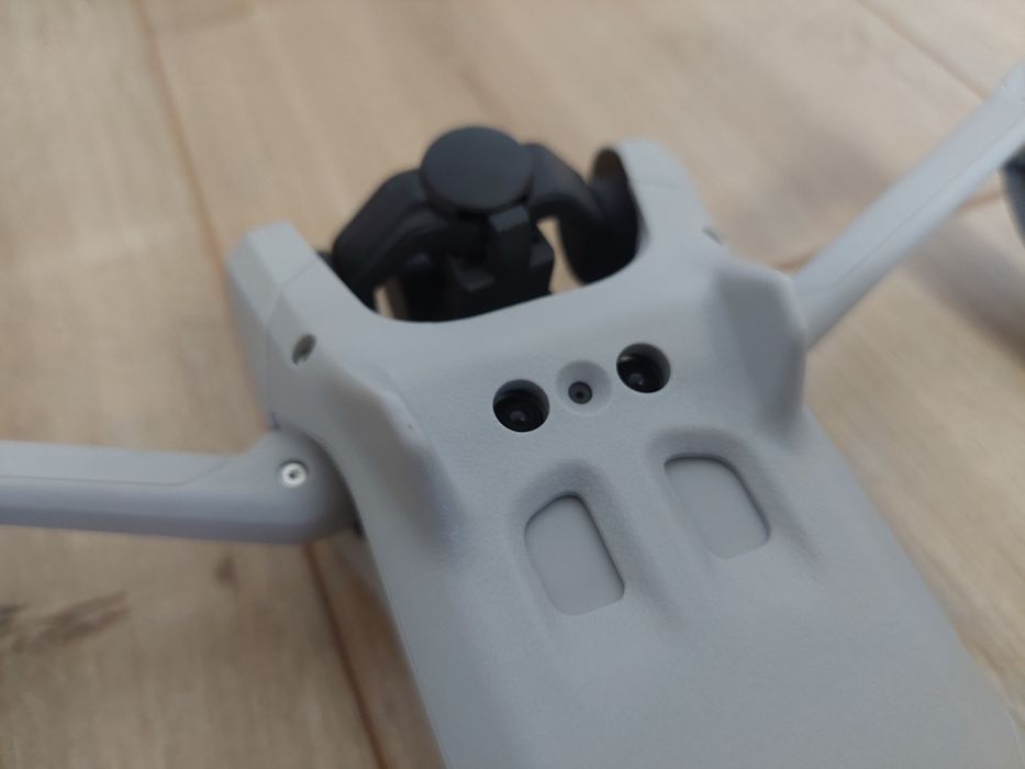 DJI mini 3 квадрокоптер