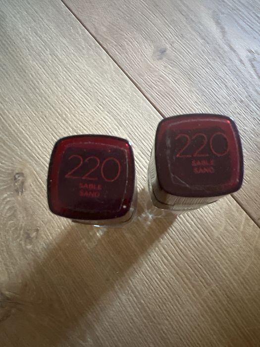 Loreal infallable 220 i 200