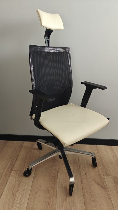 Fotel Ergonomiczny Grospol Futura | OKAZJA (Nowy 1400 zł!)