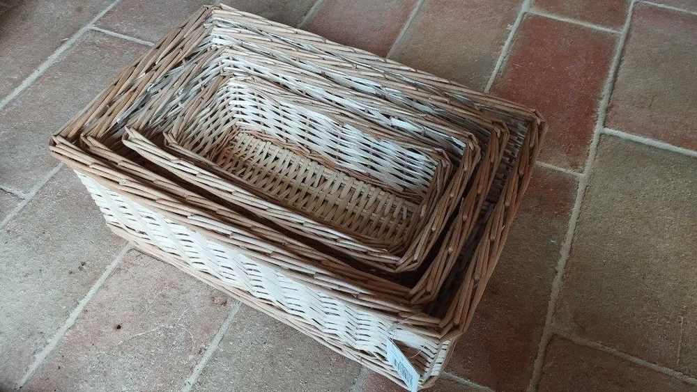 Conjunto de 4 Cestos Organizadores em Verga Natural Novos com Etiqueta