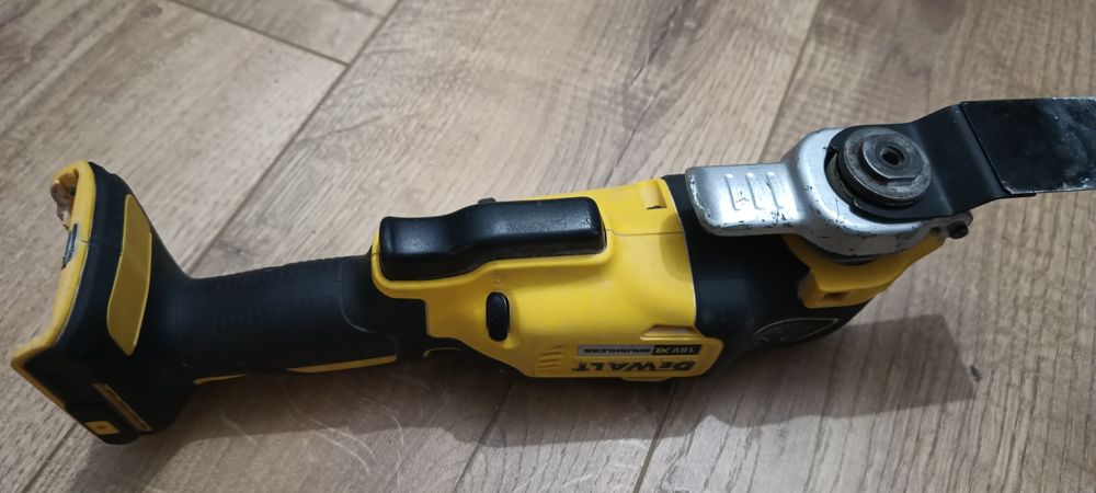Urządzenie wielofunkcyjne DeWalt DCS355