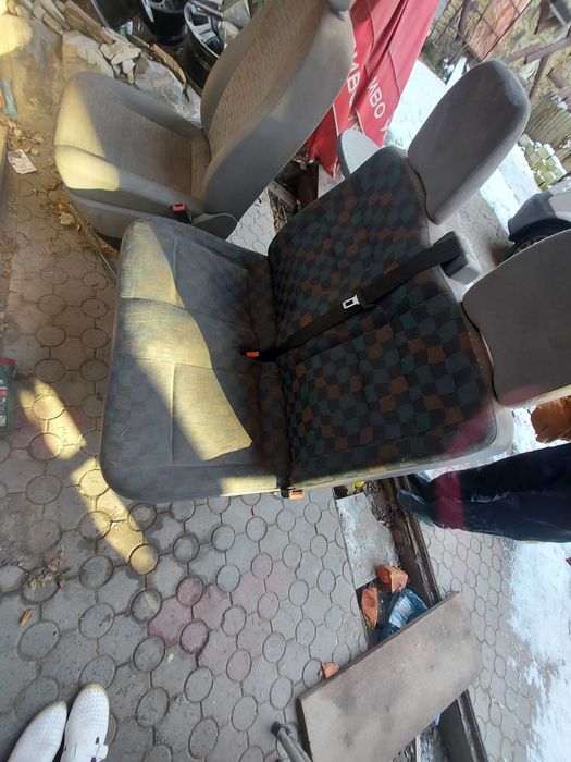 сидушки  на  мерседес  спринтер   крафтер  вито