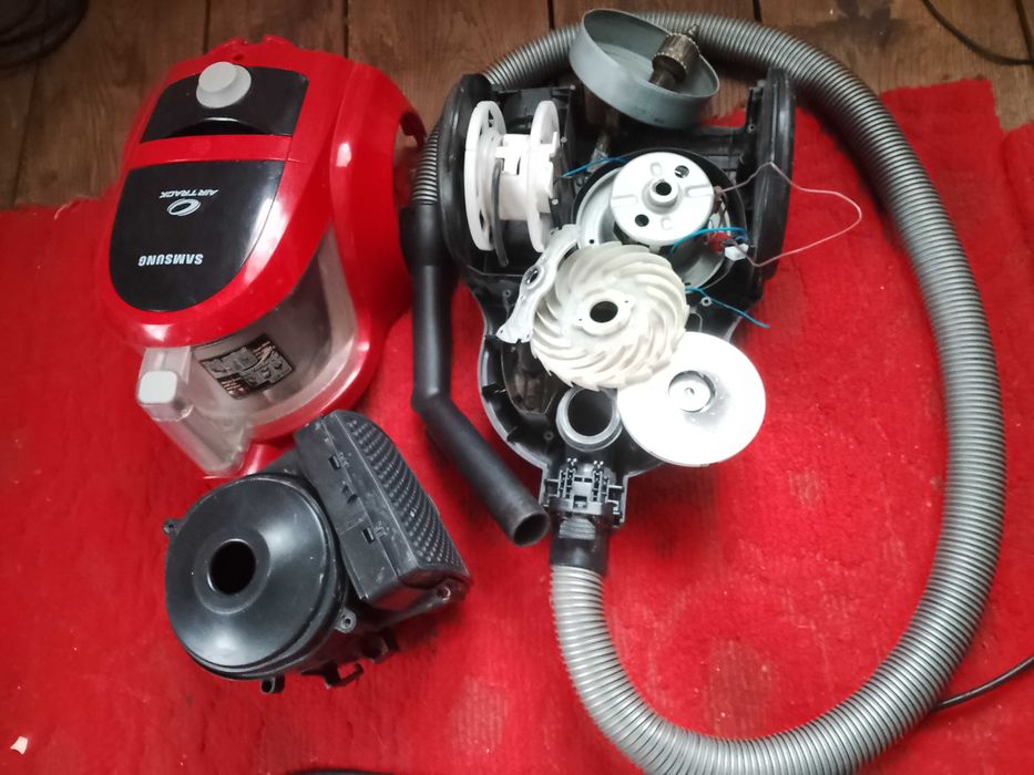 Пилесос Samsung sc45s0 1500w