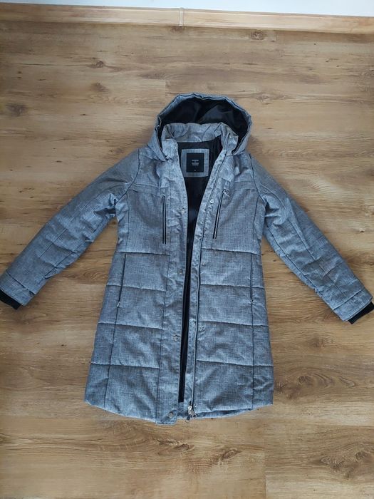 Sprzedam kurtkę zimową młodzieżową firmy House w rozmiarze S