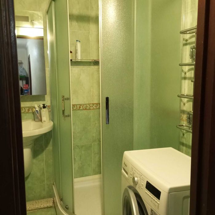 Продам квартиру в кирпичном доме с ремонтом