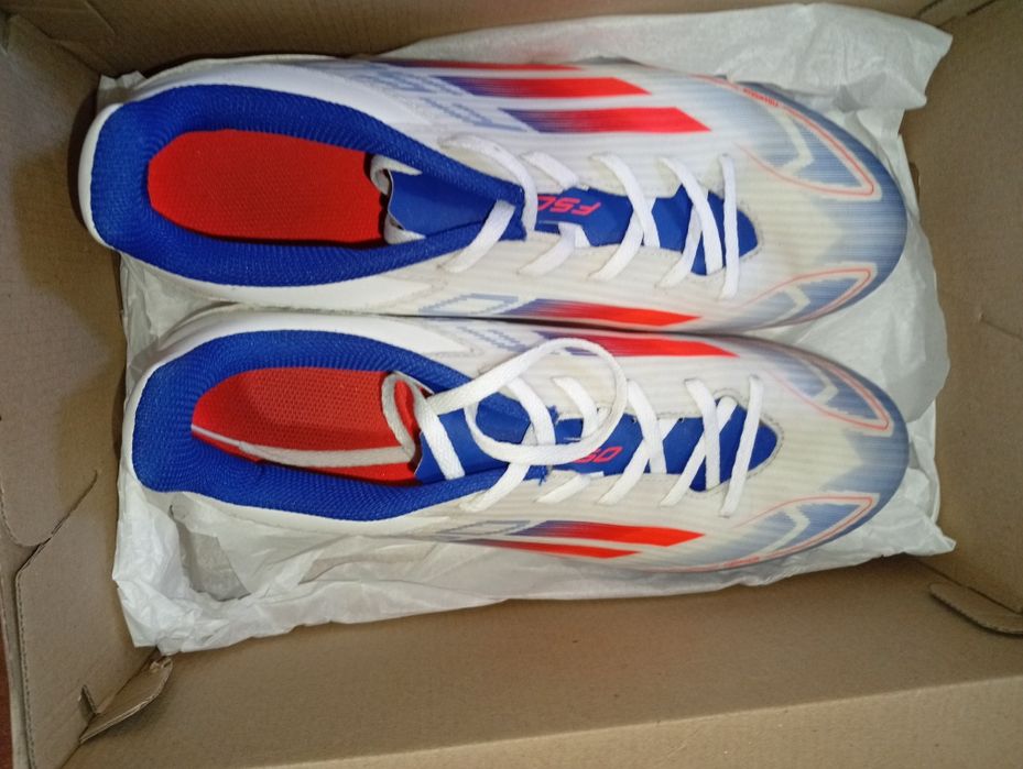 Chuteiras Adidas F50 (Novas na Caixa) – Tam. 44