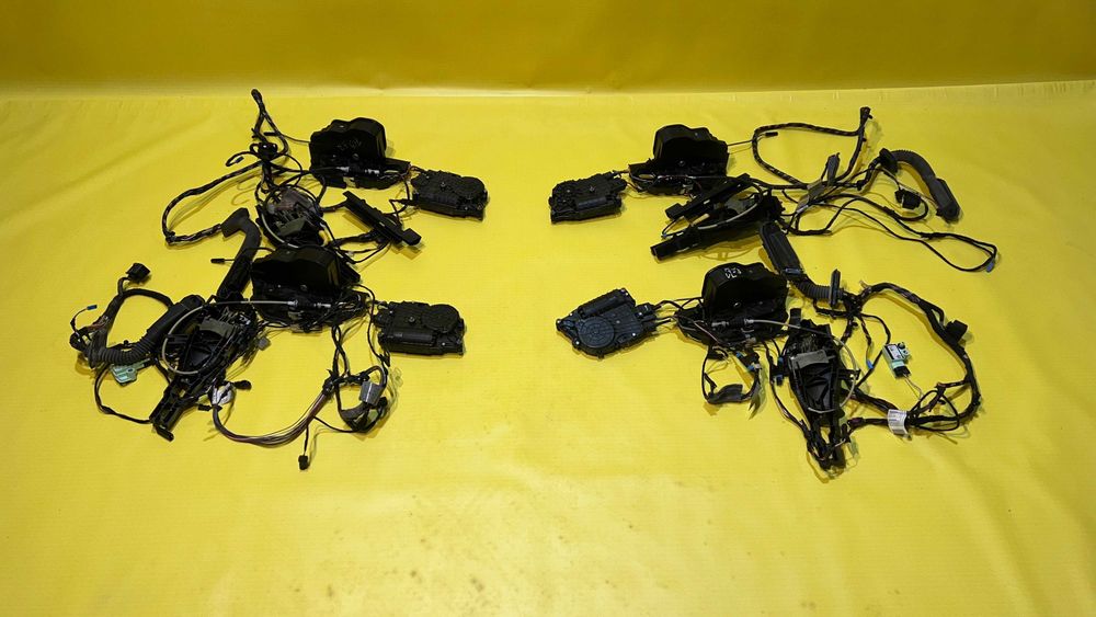 Замок BMW X5 E70 F10 F30 замок двери БМВ Х5 Е70 Ф10 Ф30 дверной замок