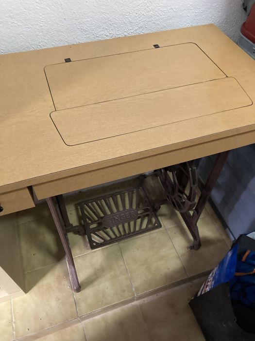 Máquina de costura Singer vintage64751809933569122