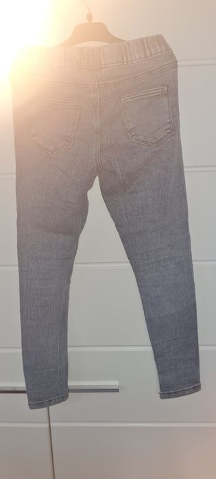 Dzinsy gumowe 152 z pepco