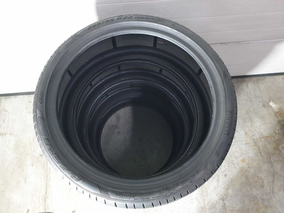 4szt. 265/35/22 102V Pirelli P Zero (Pz4) 6mm 2022r [ 11725 ]
