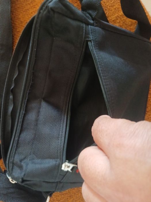 Bolsa tiracolo homem preta