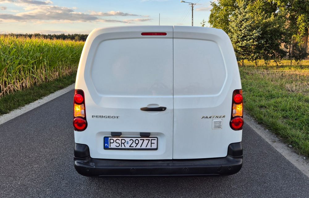 Sprzedam Peugeot Partner 2017 1.6hdi 75km