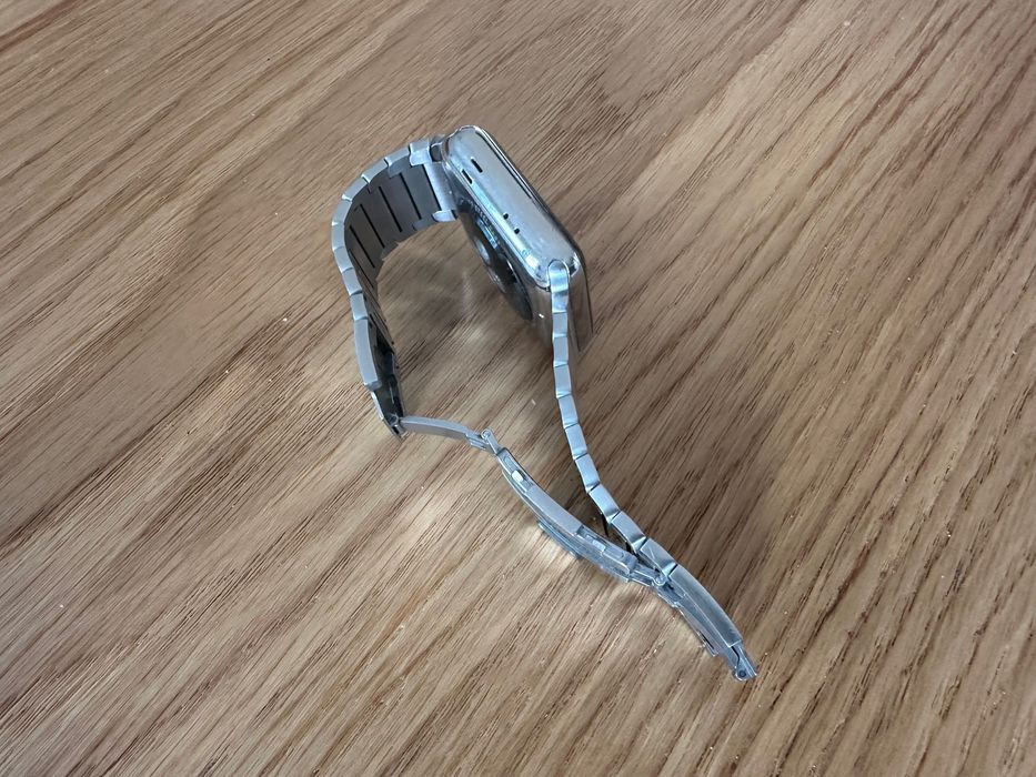 Apple Watch Series 2 Stainless Steel 42mm Link Bracelet