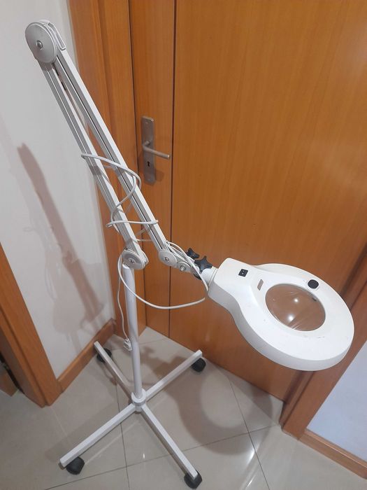 Candeeiro de estética, Silhouet-Tone